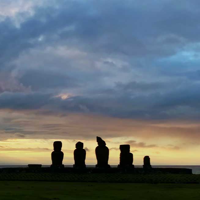 Rapa Nui Científicos Lucas Zanartu